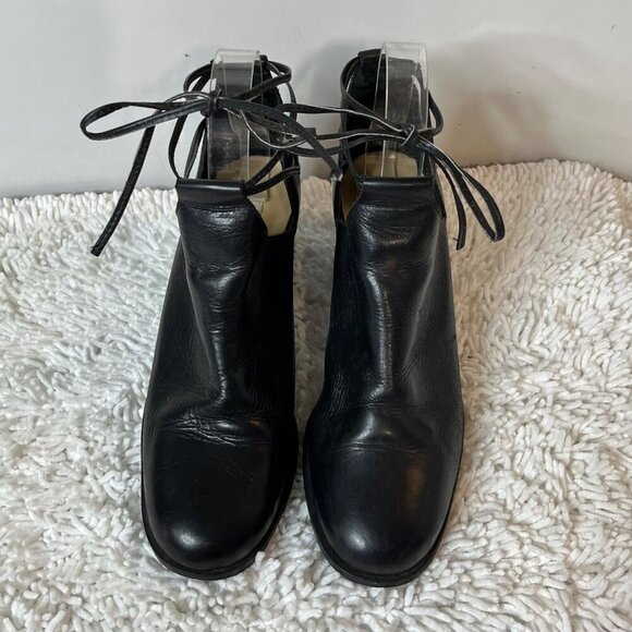 Steve Madden Vintage Chunky Heel Open Side Lace Ankle Closed Toe Bootie Black 8. - Picture 7 of 15